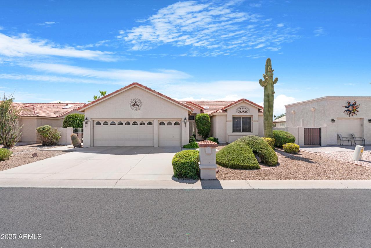 26034 S Saddletree Dr., Sun Lakes, AZ 85248