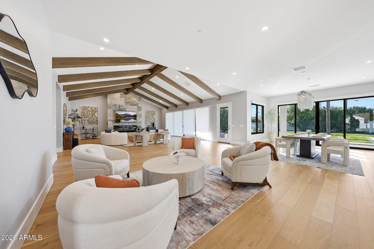 5633 E Lafayette Blvd., Phoenix, AZ 85018