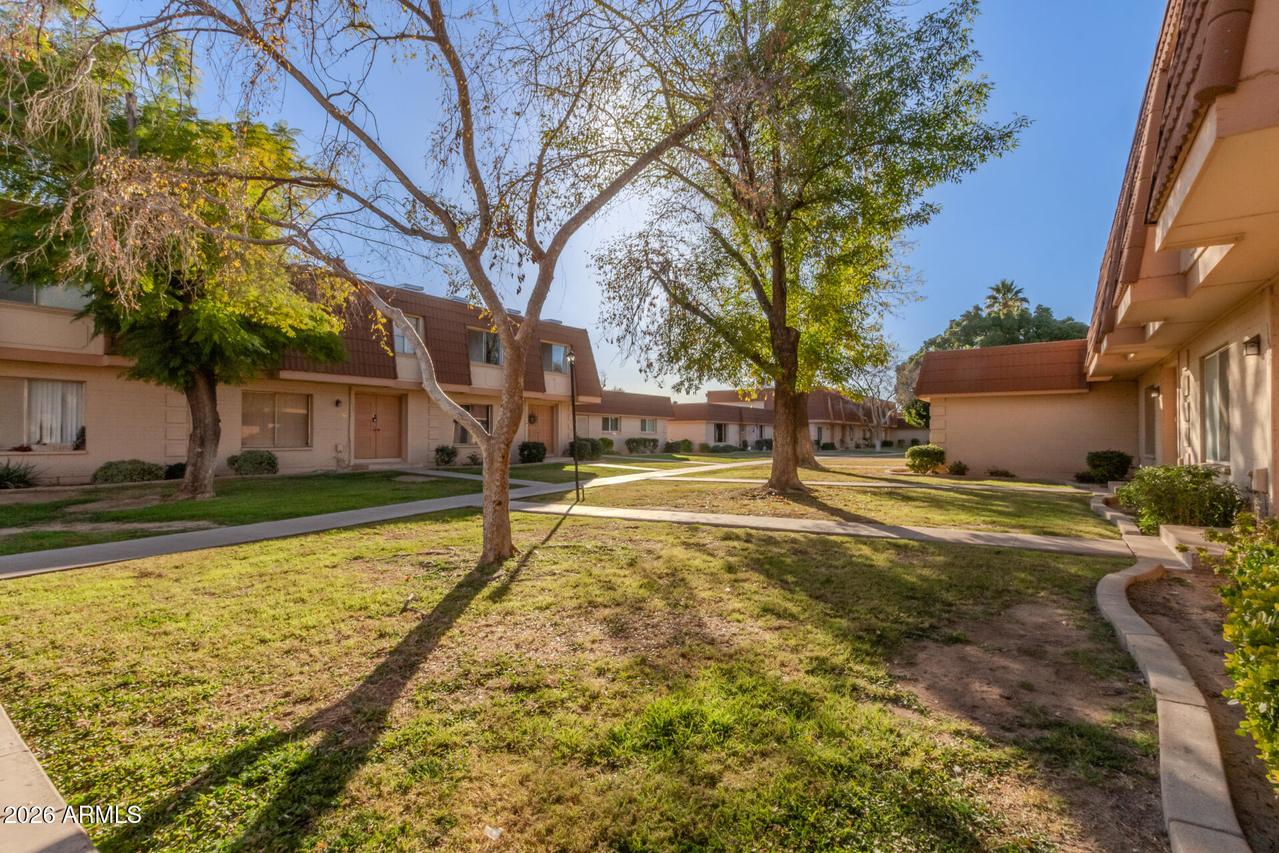 1627 E Logan Dr., Tempe, AZ 85282