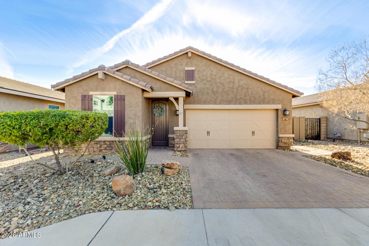 2929 W Laredo Ln., Phoenix, AZ 85085