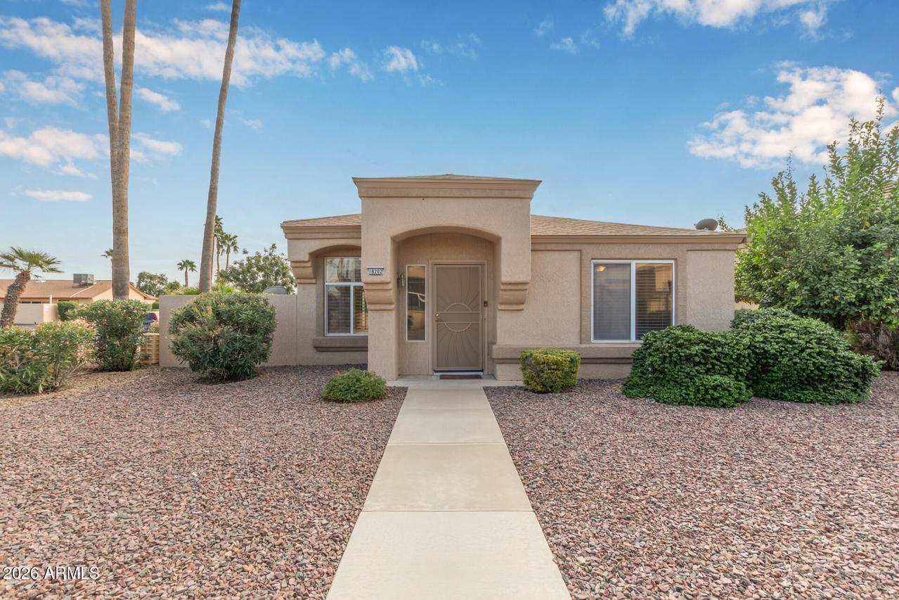 18202 N 136th Ave., Sun City West, AZ 85375