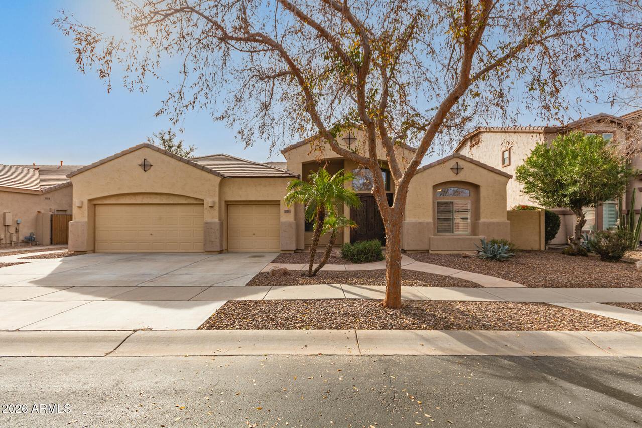 279 W Kingbird Dr., Chandler, AZ 85286