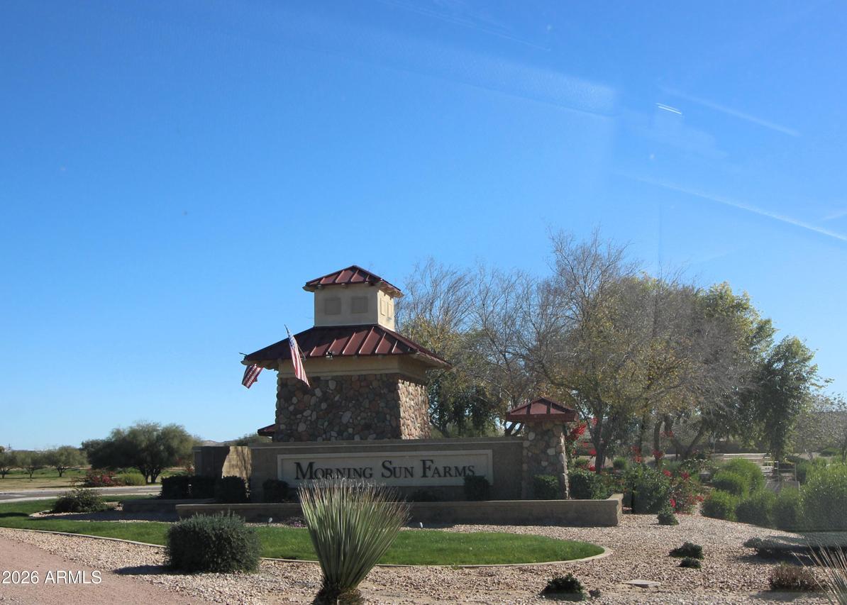 2543 W Arroyo Way, San Tan Valley, AZ 85144