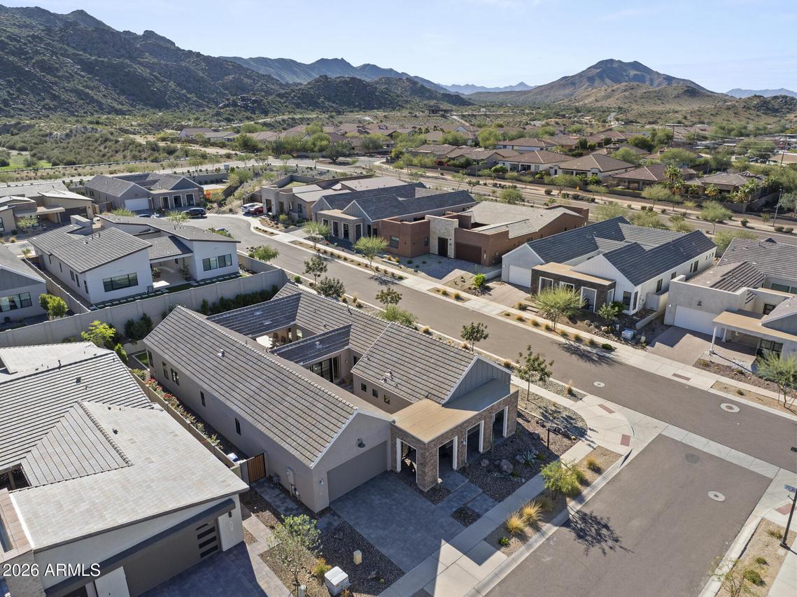 713 E Kachina Tr., Phoenix, AZ 85042