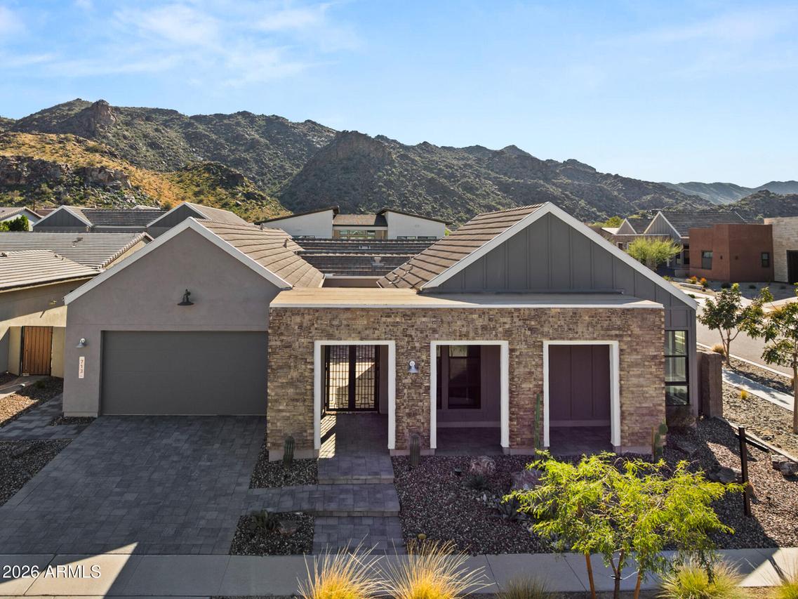 713 E Kachina Tr., Phoenix, AZ 85042