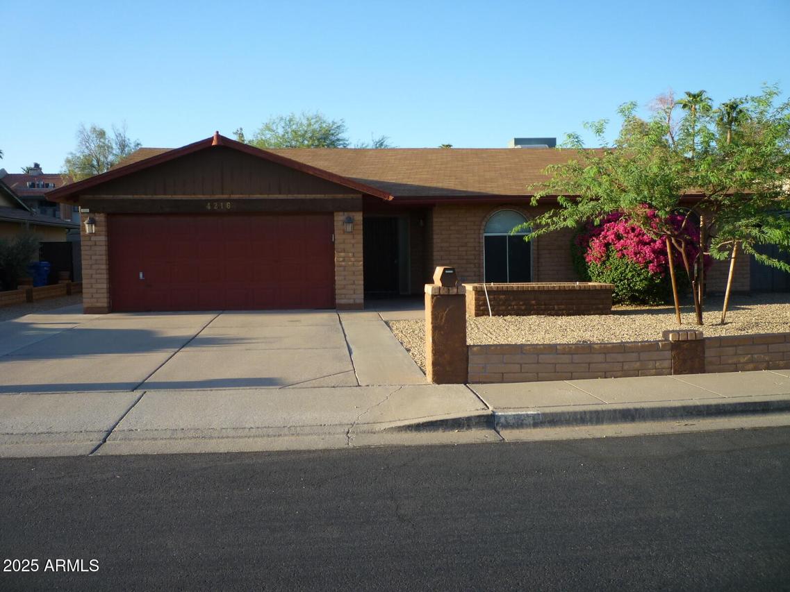 4216 W Willow Ave., Phoenix, AZ 85029