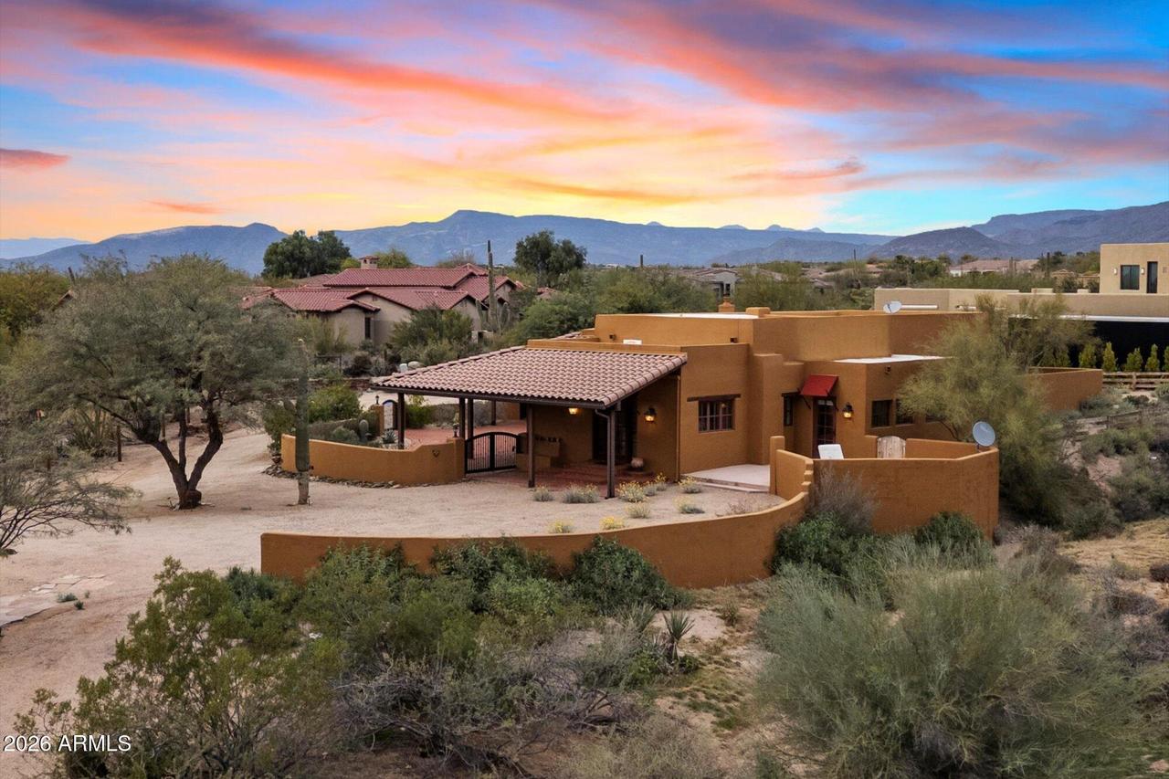 8400 E Smokehouse Tr., Scottsdale, AZ 85266