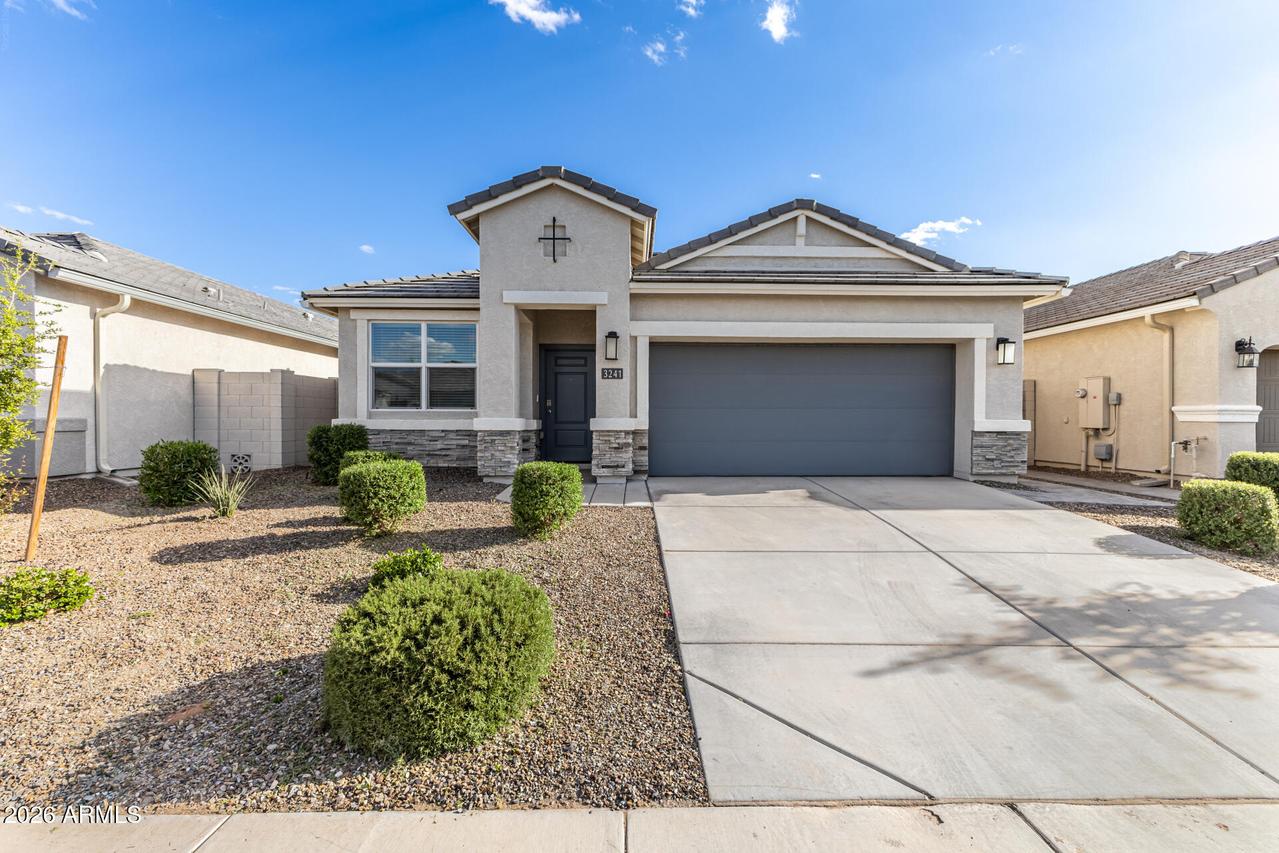 3241 W Shanley Ave., Apache Junction, AZ 85120