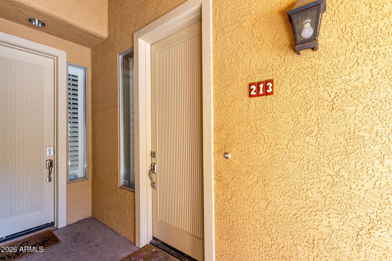 10655 N 9th St. #213, Phoenix, AZ 85020