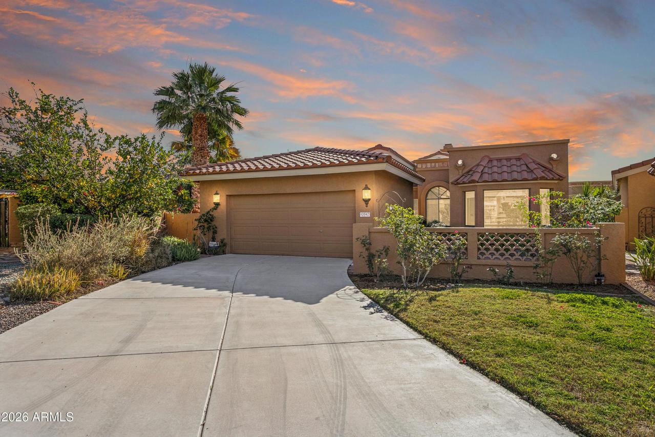 10847 N 11th St., Phoenix, AZ 85020