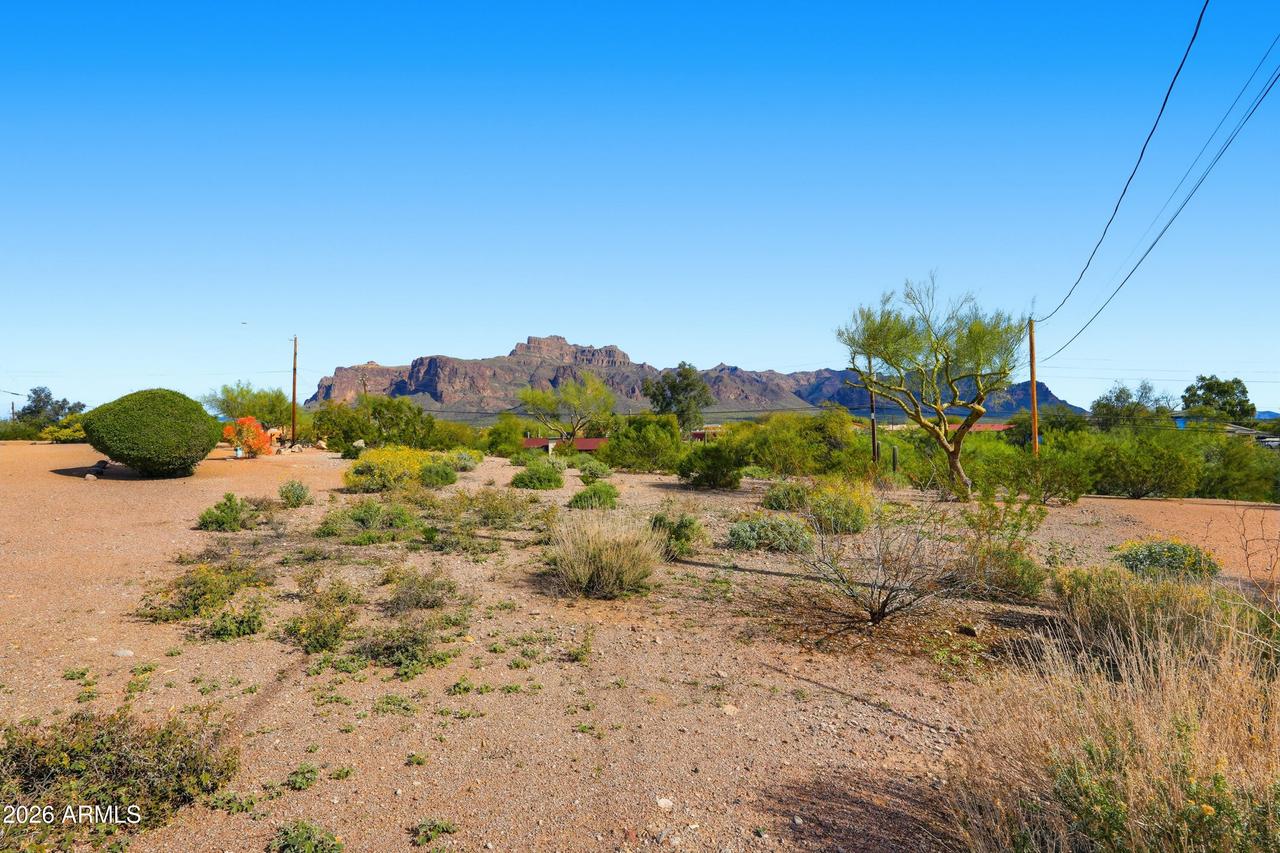 710 S Muleshoe Rd., Apache Junction, AZ 85119