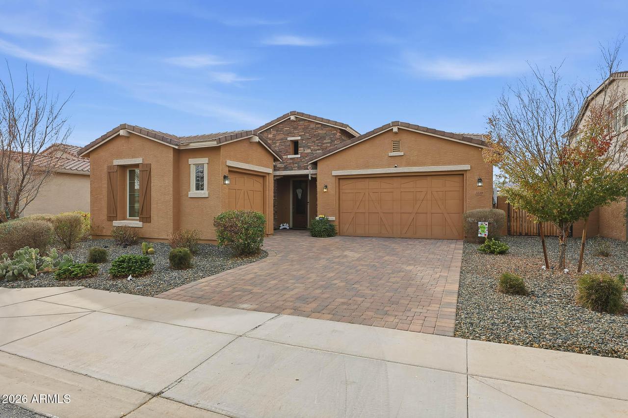 5228 N 190th Dr., Litchfield Park, AZ 85340