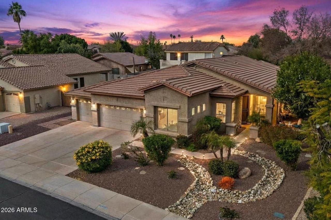 1528 E Harrison St., Gilbert, AZ 85295