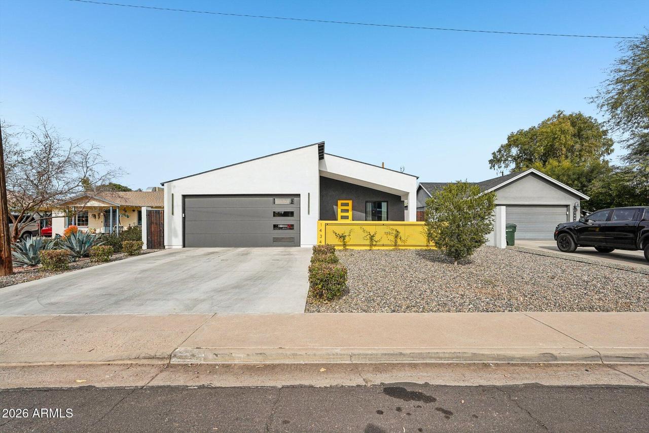1434 E Weldon Ave., Phoenix, AZ 85014