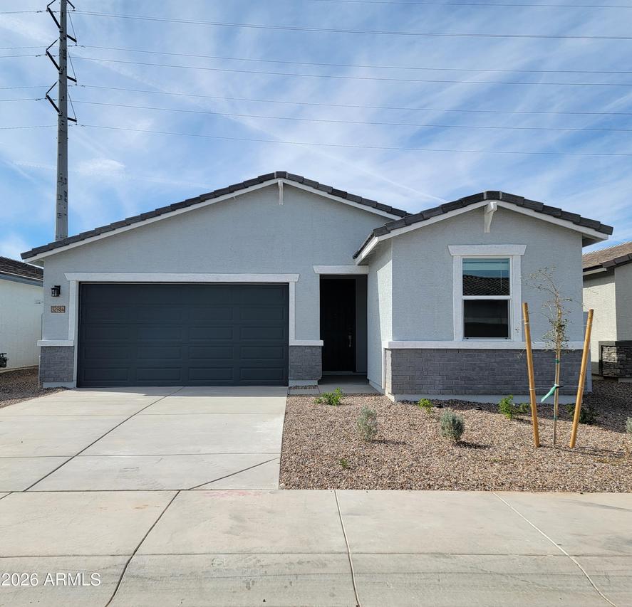 32984 N Vineyard Ave., San Tan Valley, AZ 85143