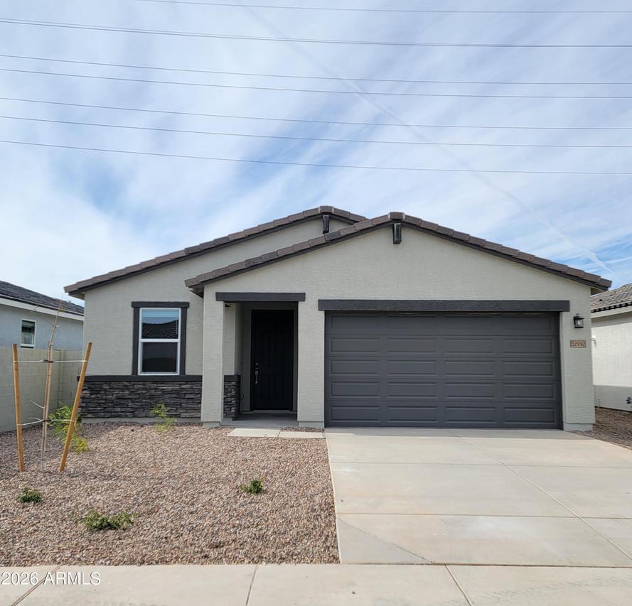 32992 N Vineyard Ave., San Tan Valley, AZ 85143