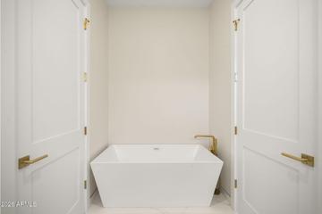 4227 E Campbell Ave., Phoenix, AZ 85018