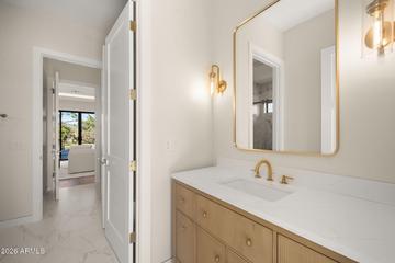 4227 E Campbell Ave., Phoenix, AZ 85018