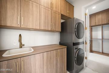 4227 E Campbell Ave., Phoenix, AZ 85018