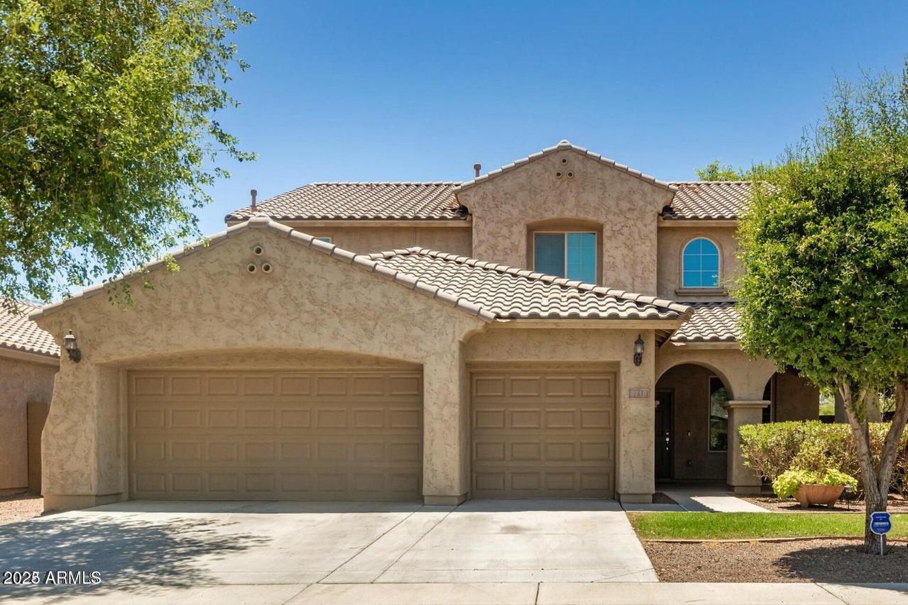 8718 N 180th Dr., Waddell, AZ 85355