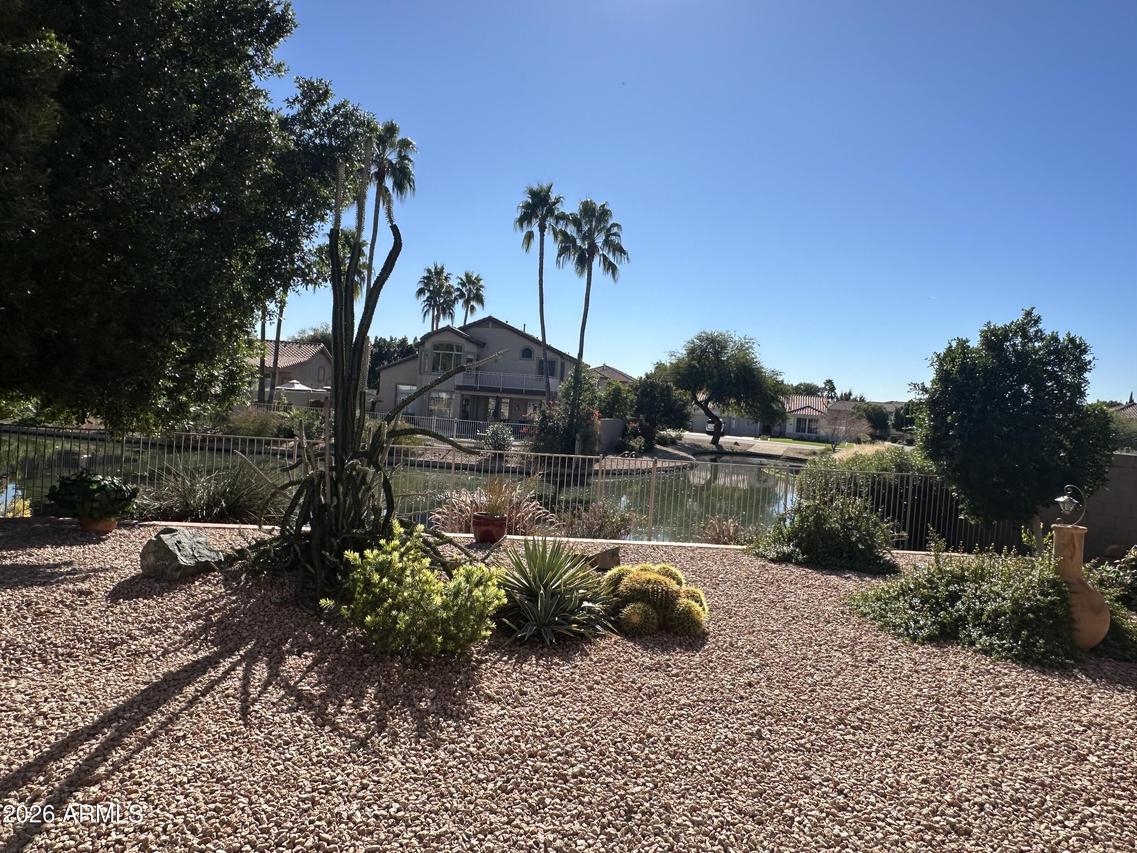 6829 W Monona Dr., Glendale, AZ 85308