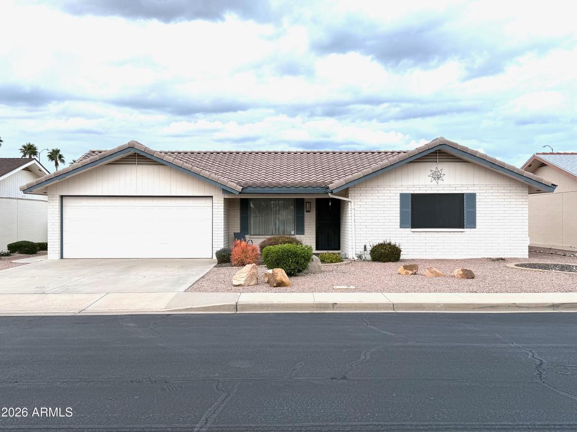 8026 E Nopal Ave., Mesa, AZ 85209