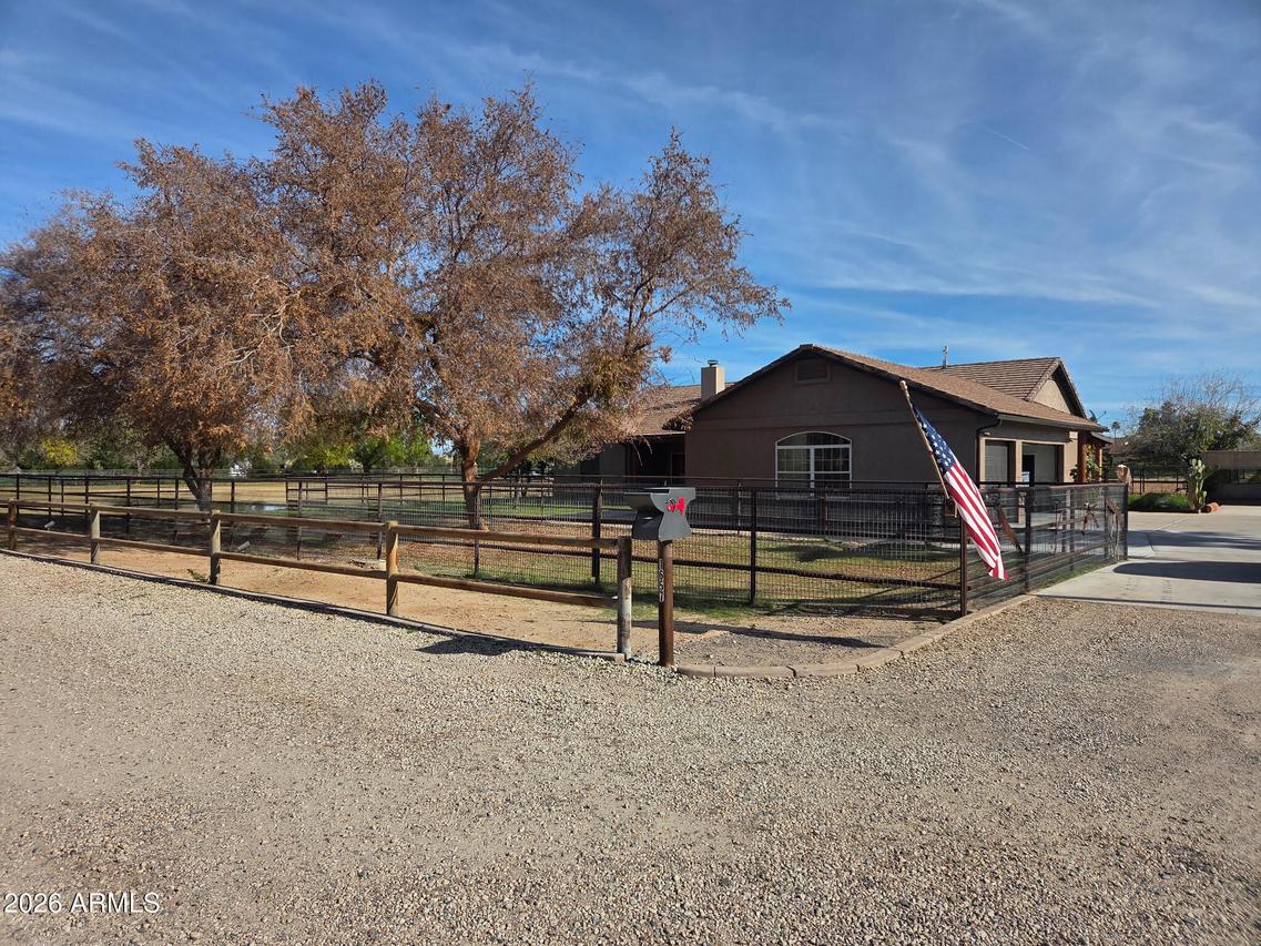 1657 S Vine St., Chandler, AZ 85286