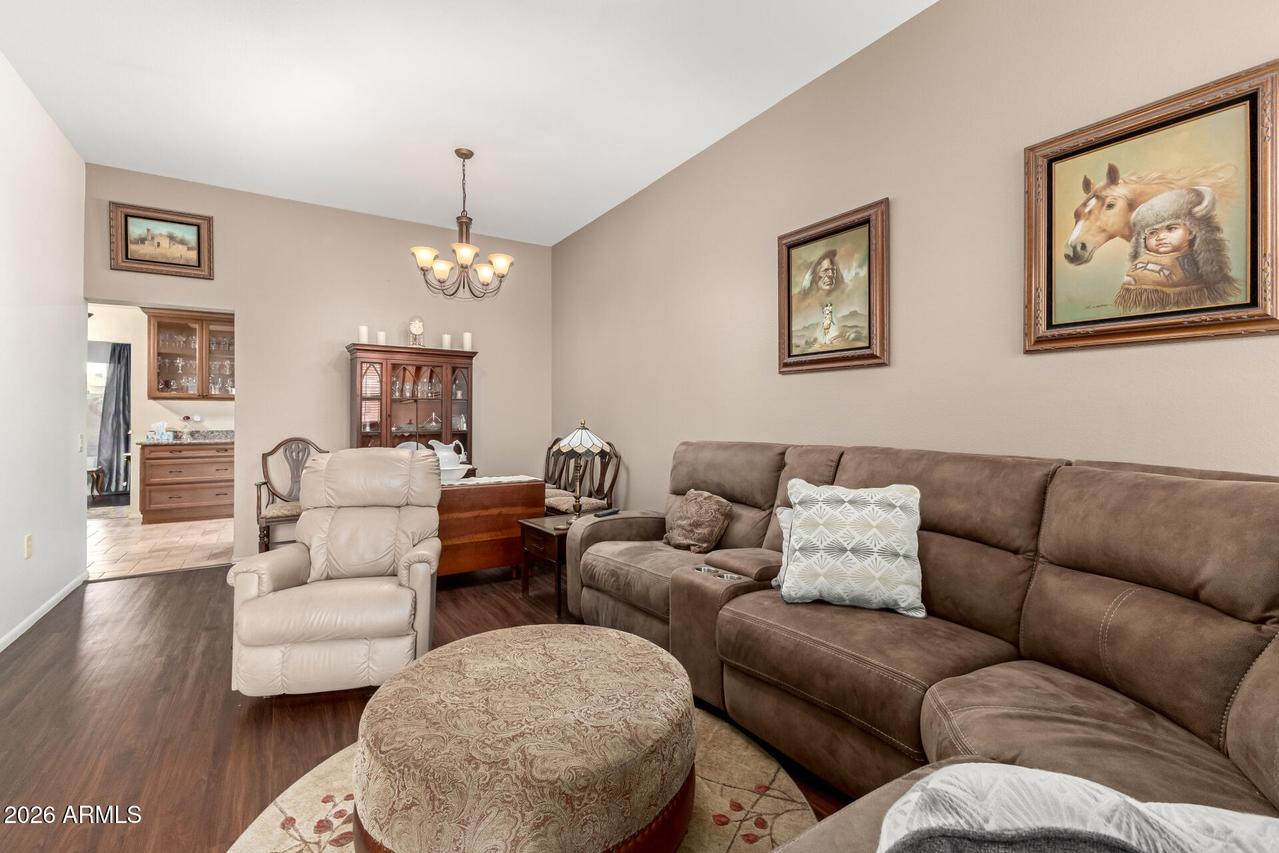 13087 N 100th Ave., Sun City, AZ 85351