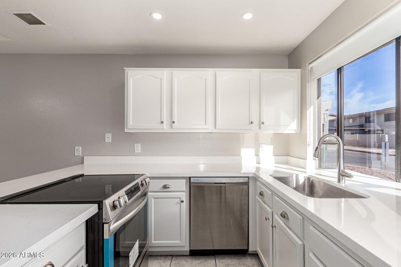 11666 N 28th Dr. #120, Phoenix, AZ 85029