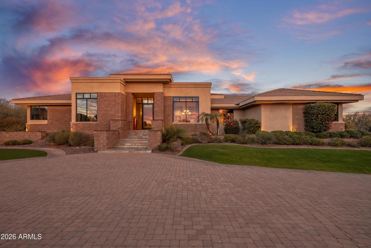 6109 N Palo Cristi Rd., Paradise Valley, AZ 85253