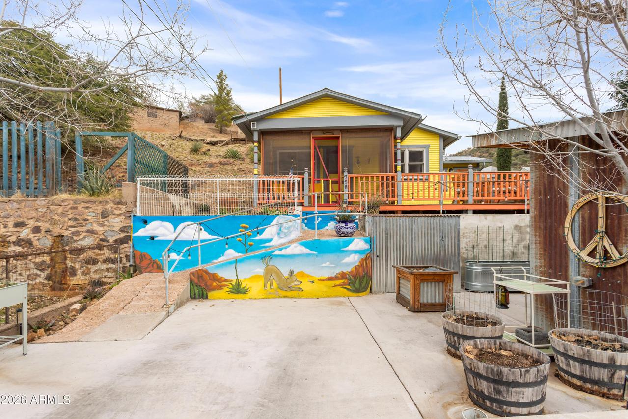 715 Tombstone Canyon, Bisbee, AZ 85603