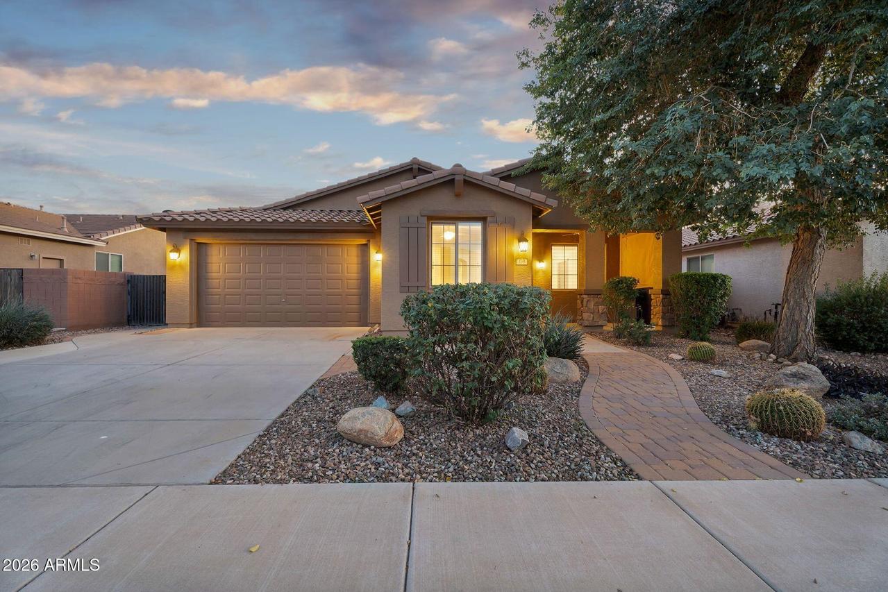 139 W Leatherwood Ave., Queen Creek, AZ 85140