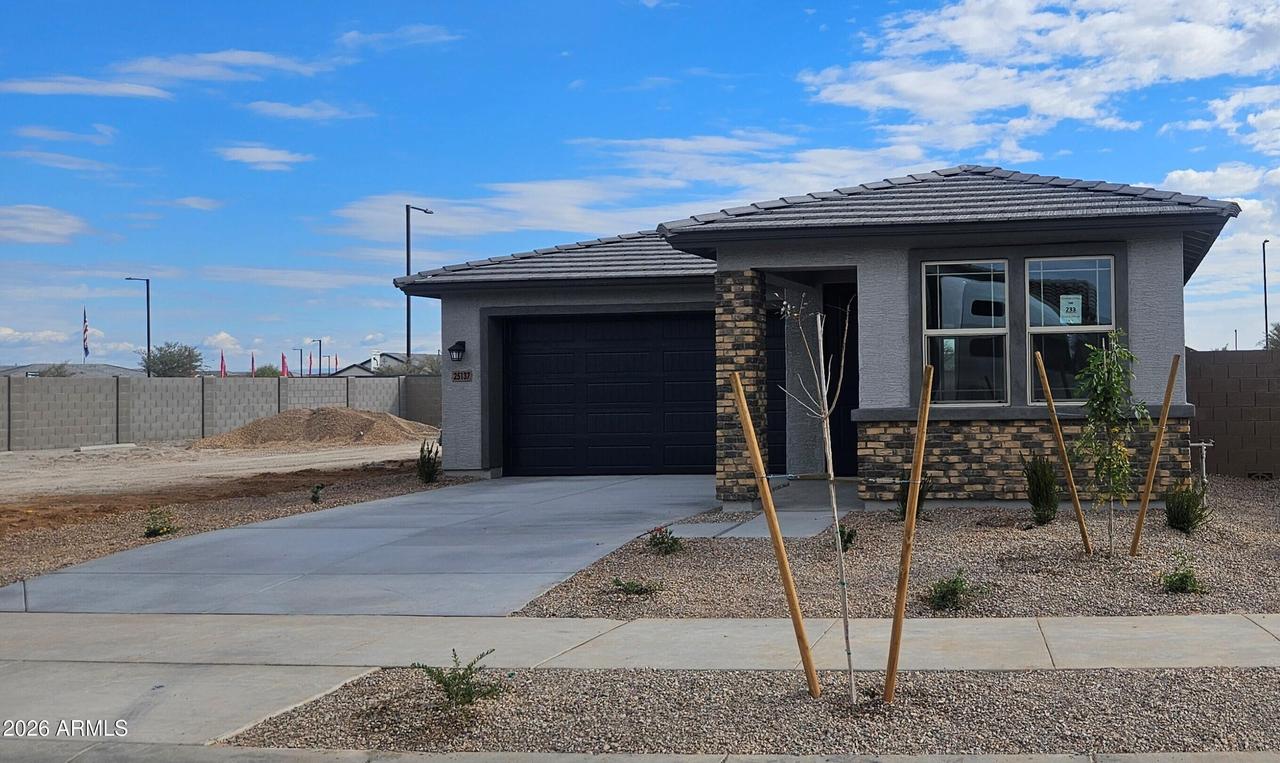 25137 N 155th Dr., Surprise, AZ 85387