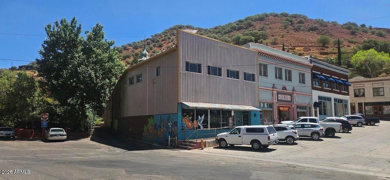 2 Naco Rd., Bisbee, AZ 85603