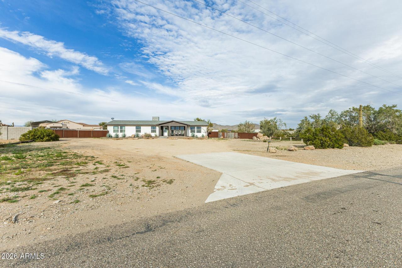 16732 W White Wing Rd., Surprise, AZ 85387