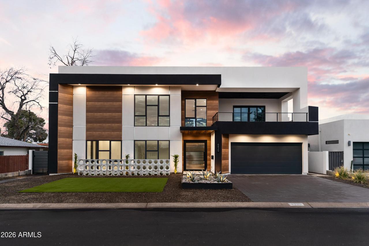 6829 E 6th St., Scottsdale, AZ 85251