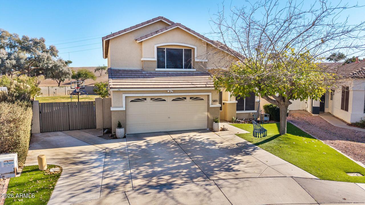 5855 E Hopi Cir., Mesa, AZ 85206