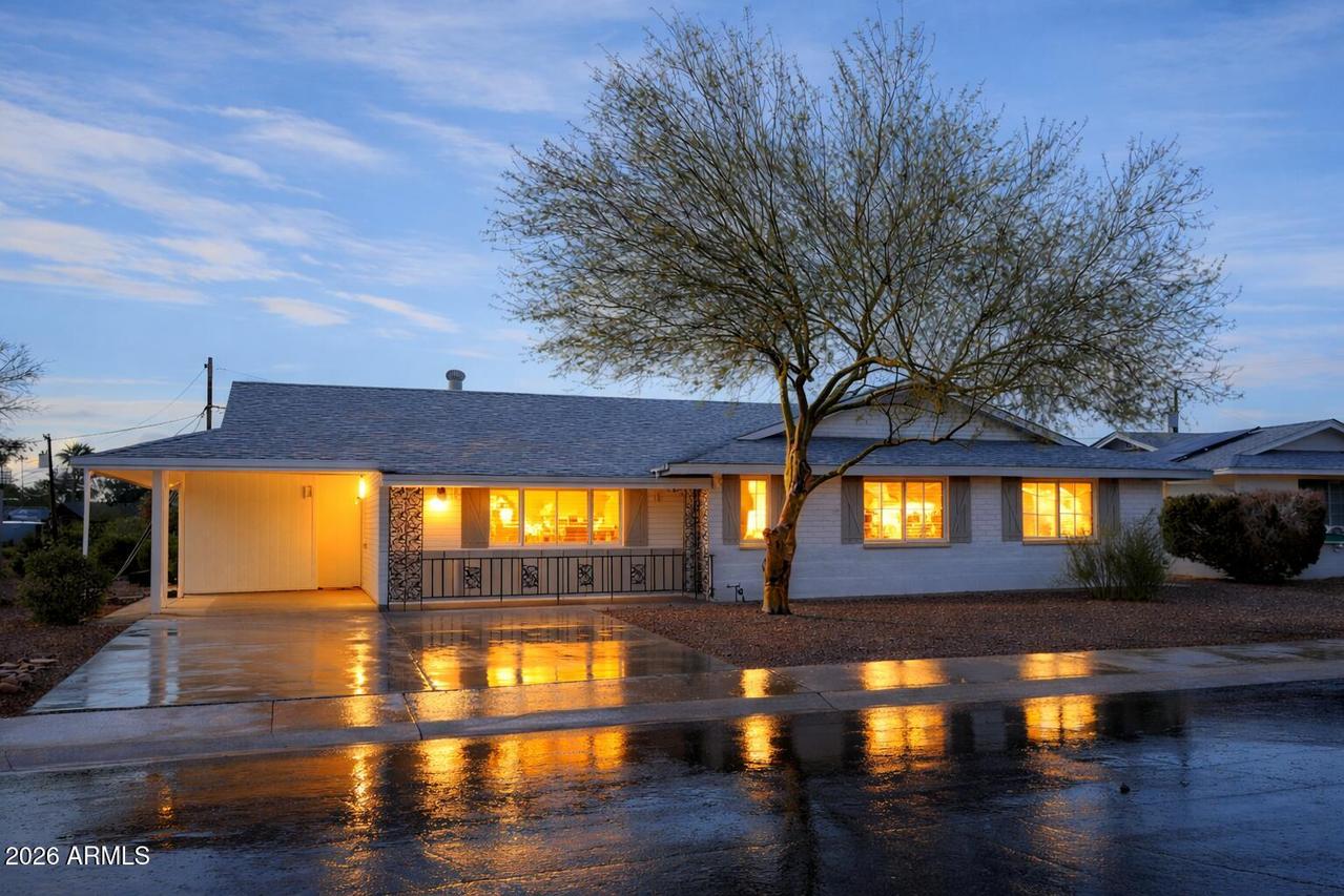 10509 W Snead Dr., Sun City, AZ 85351