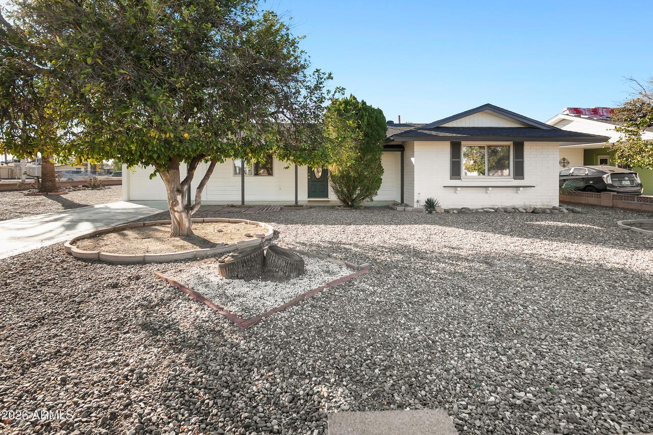 10602 N 103rd Ave., Sun City, AZ 85351