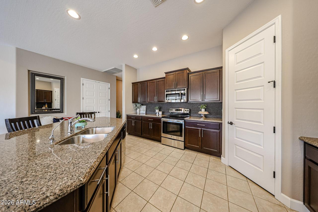 18220 W Sequoia Dr., Goodyear, AZ 85338