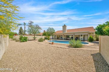 14630 N 9th St., Phoenix, AZ 85022