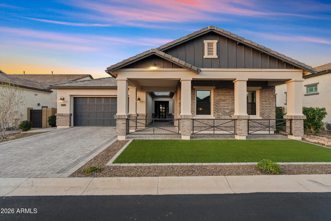 8142 E Jaeger St., Mesa, AZ 85207