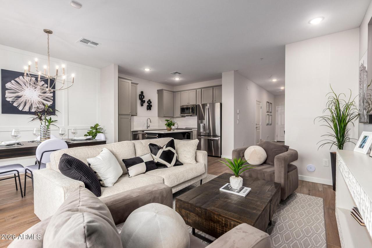 7576 W Darrow St., Laveen, AZ 85339