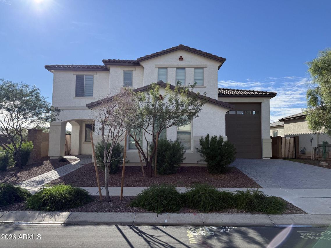 17847 W Straight Arrow Ln., Surprise, AZ 85387