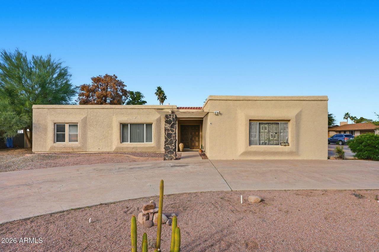 3462 E Hearn Rd., Phoenix, AZ 85032