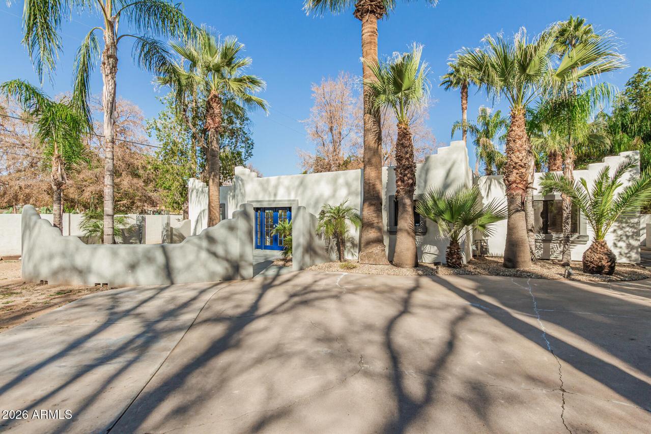 330 W Northern Ave., Phoenix, AZ 85021