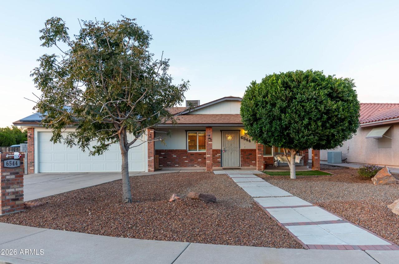 6544 E Dodge St., Mesa, AZ 85205