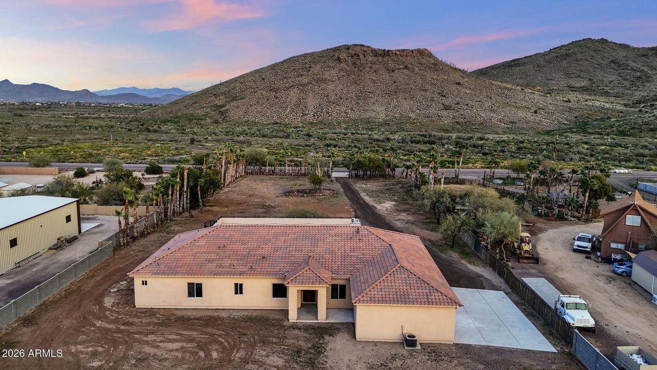 36648 N 27th Ave., Phoenix, AZ 85086