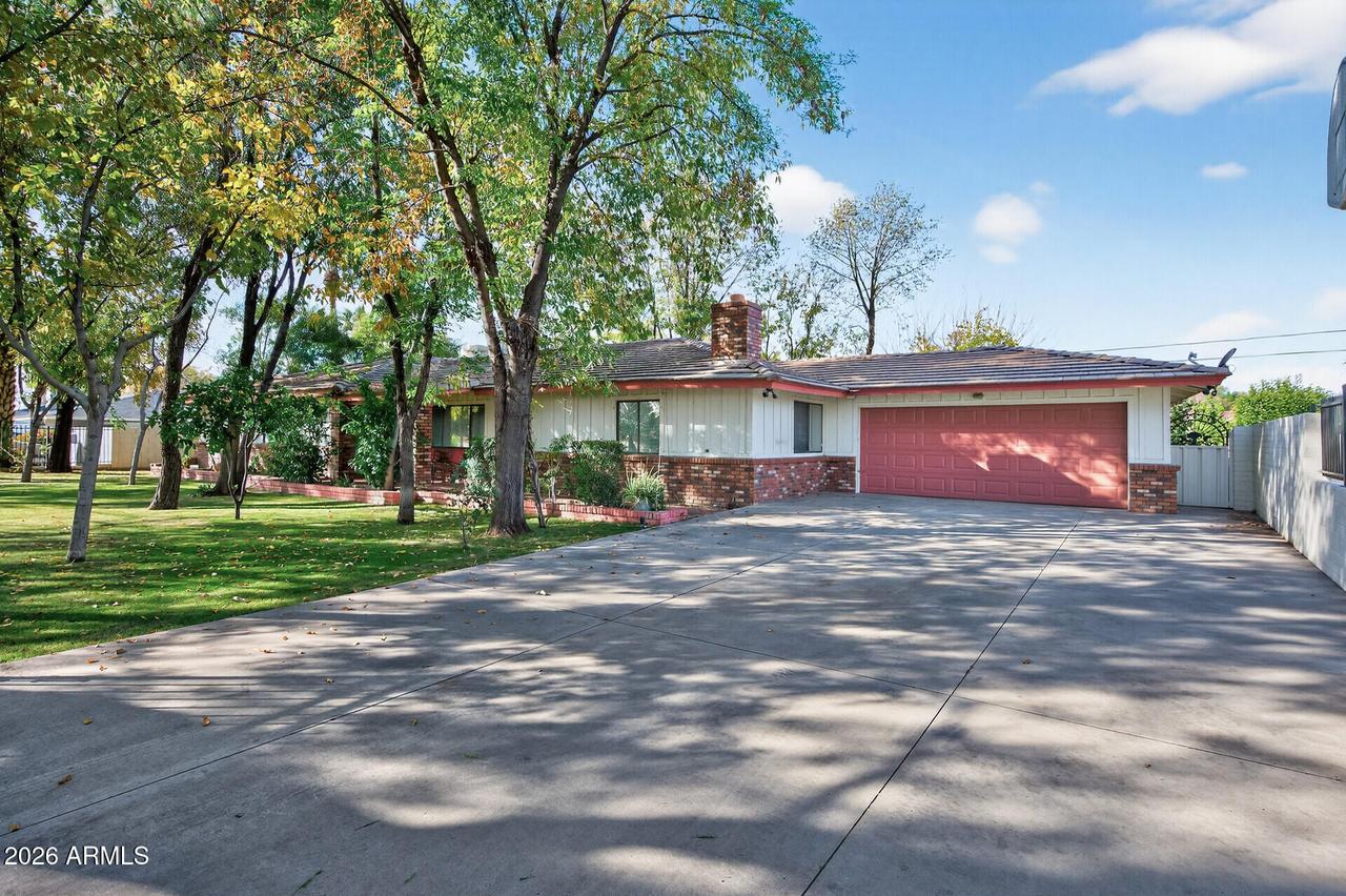 7730 N 7th Ave., Phoenix, AZ 85021