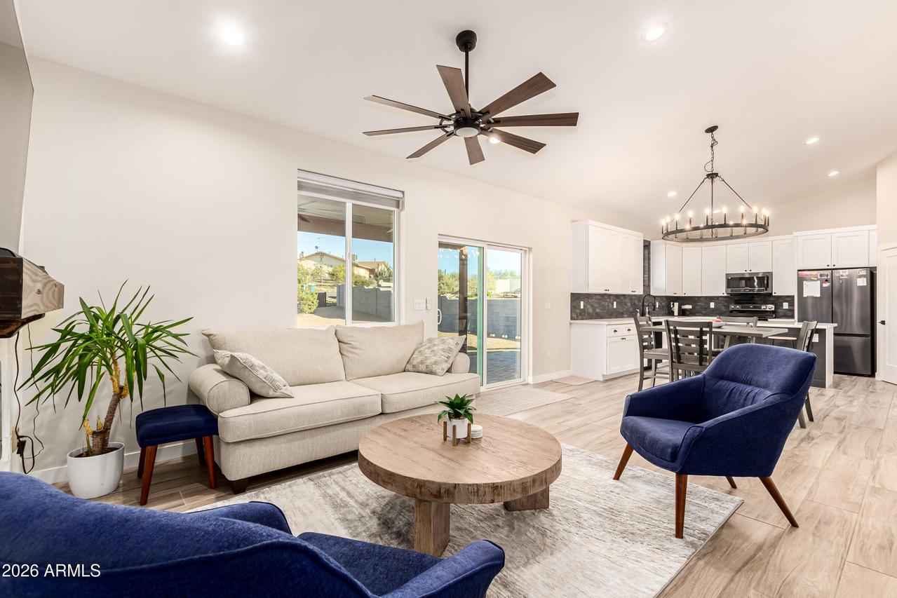 990 N Muleshoe Rd., Apache Junction, AZ 85119